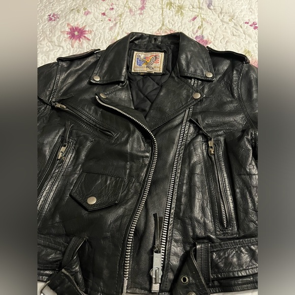 Vintage black leather biker jacket size XL women’s lined warm w/zippers & snaps - Picture 16 of 16